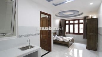 Gần Etown Cộng Hòa , Đường Nhất Chi Mai Quận Tân Bình giá 4tr5/tháng