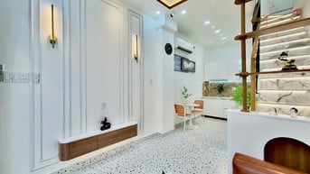 NHÀ MỚI HUỲNH VĂN BÁNH - GẦN LÊ VĂN SỸ - 5 TẦNG - FULL NỘI THẤT - CHỈ 