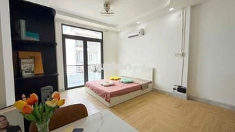 CĂN HỘ BAN CÔNG RỘNG TRUNG TÂM QUẬN 7