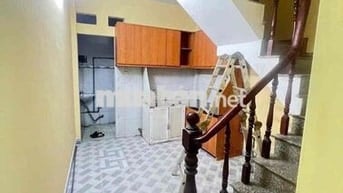 Trệt lầu 3,2*10; 2pn đi Gò vấp gần