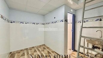 Phòng Rộng Giá Rẻ Ngay DH Công Thương Tiện Qua Tân Bình