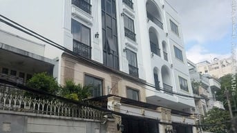 Bán toà Căn hộ dịch vụ Lê Quang Định, P7, Q.Bình Thanh, TN 250triệu/th