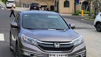 HONDA CR-V 2.4 số tự động, 2015 màu Titan, xe nhà 1 đời chủ