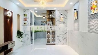 nhỉnh 4 tỷ - nhà mới 4 Phòng ngủ - 3 tầng btct - Quận 8