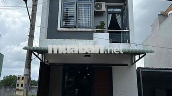 Cho thuê nhà nguyên căn khu dân cư an ninh, nội thất đầy đủ
