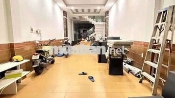 Nhà 1 Trệt 3 Lầu 4PN 4x20m Mặt Tiền Phú Thuận Liền Kề Phú Mỹ Hưng