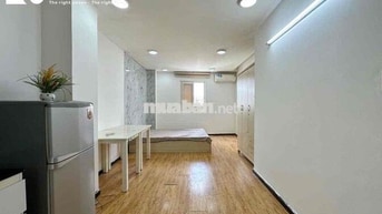 Căn hộ Studio 30m2 có cửa sổ Ngay Mặt tiền Lê Văn Sỹ Phú Nhuận