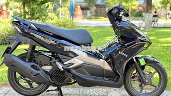 Honda Air Blade 2023 Đen 4 val