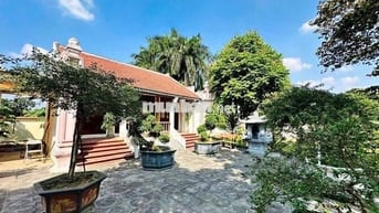 Đất đẹp khuôn viên nhà vườn suối sếu - nhuận trạch - lương sơn