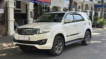 Siêu phẩm Toyota Fortuner 2.7 4x4 TRD 2015