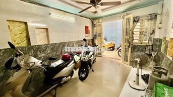 Điện Biên Phủ_ 3 Tầng_ 5 Phòng_ Tiện Ở Đông Người