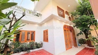 🏡🏡CHO THUÊ NHÀ 4 PHÒNG NGỦ SÂN VƯỜN FULL NỘI THẤT GẦN VƯƠNG THỪA VŨ
