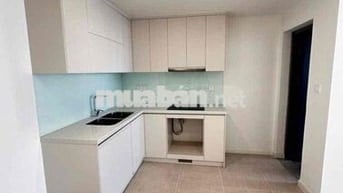 Chính chủ cho thuê 2PN-Urban Green NTCB 12.5 triệu LH e Phi