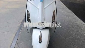 Vespa Primavera 50cc 2021 Trắng