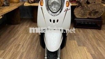 Mio Classico dàn áo liền lạc, máy êm ru