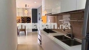 Cần cho thuê gấp căn hộ Central Garden. DT: 87m2, 2pn, 2wc. Giá 16tr/t