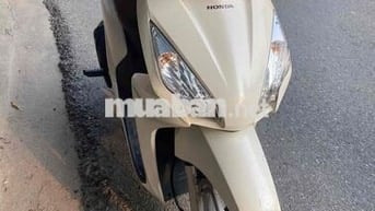 Honda Vision Trắng Xăng