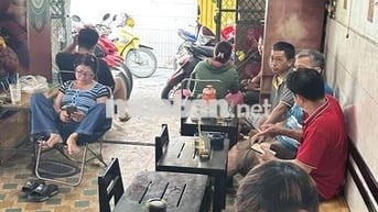 Sang nhượng quán cà phê góc 2 mặt tiền quận 11