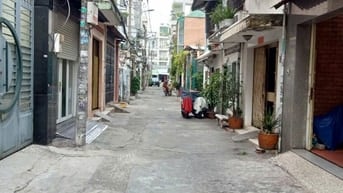 chính chủ cho thuê nhà nguyên căn 256/31 Nguyễn Tiểu La, giá 18tr