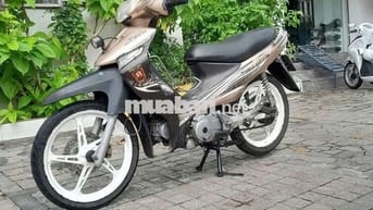 Suzuki Smast revo