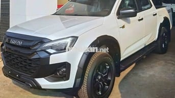 ISUZU D-MAX TYPE Z MÀU TRẮNG "NGỌC TRINH" VIN 2025