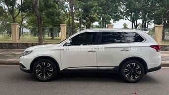 Mitsubishi Outlander 2.0 Premium 2020 Trắng