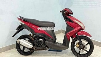 Yamaha Luvias FI Đỏ