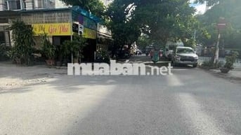 NHỈNH 2 TỶ - GXH NGỦ TRONG NHÀ - BA ĐIỂM HÔC MÔN