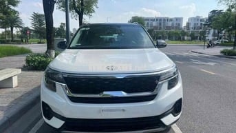 Kia Seltos Luxury 2020 67000 km Trắng
