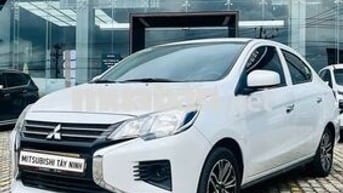 Mitsubishi Attrage MT 2025 Trắng Ghế da