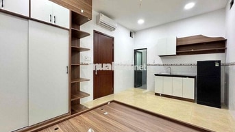 Phòng Full Nội Thất Giá Rẻ  - Gần Etown Cộng Hòa, Phạm Văn Bạch