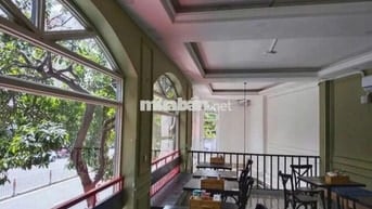 CHO THUÊ MẶT TIỀN LÝ TỰ TRỌNG DT 150M2 GIÁ 60TR