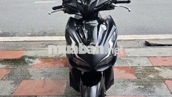 Honda Air Blade 2020 Đen vàng đồng 45.000 km