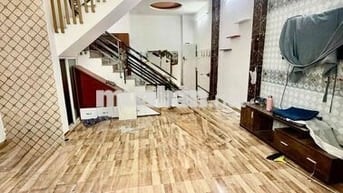 🏠Cho thuê  nhà  nguyên  căn  Nguyễn  Duy  phường Phú Định 👉+ Diện tích