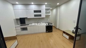 Cho thuê căn hộ 2 ngủ 2 wc 1 bếp, khách