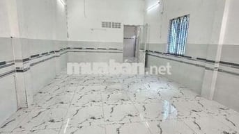 nhà gần nhà thờ chợ cầu 2pn 2wc sân trước rộng 