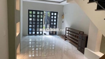 CHO THUÊ NHÀ 3 tầng, đường Đặng Thùy Trâm, rộng 12m, gần ĐH Văn Lang