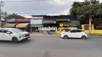 SIÊU PHẨM THANG MÁY 5 TẦNG - XE HƠI NGỦ NHÀ - GẦN SÂN BAY - CHỈ 10 TỶ
