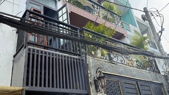Bán nhà đường Trần tong cung q7 Tphcm củ 5x22 
