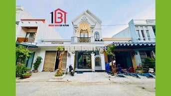 🔴🆘 Nhà Phố Hòa Minh 🆘 Thiết Kế 2 Tầng 3pn Gần Biển Nguyễn Tất Thành