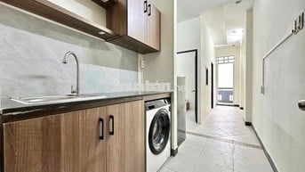 2 PHÒNG NGỦ TÁCH BẾP BAN CÔNG CHỈ 8TR1 GẦN CHỢ HOÀNG HOA THÁM