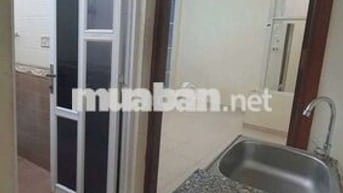 phòng nội thất đầy đủ (nhà nguyên căn) ở ni sư huỳnh liên, tân bình