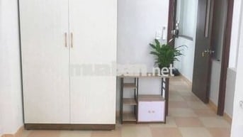 Cho thuê phòng trọ Quận 10 gần đại học UEH giá 4.5 tr