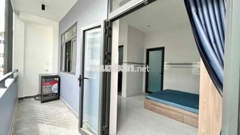 CHDV BAN CÔNG  MỚI  100% MÁY GIẶC RIÊNG FULL NỘI THẤT MIỄN PHÍ XE