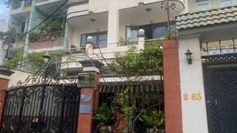 Tòa CHDV Khu Sân Bay, 7m x 27m, 6 Tầng, 20P, HĐT 100 triệu/tháng