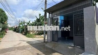 Bán gấp căn nhà cấp 4 ở Đ. Số 9-Tân Thông Hội * DT:130m2 SHR giá 910tr