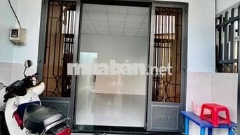 Cho Thuê Nhà Mới Tinh DT 60m2 1Trệt 2Pn 1Wc Đường Nhựa Thông Xe Tải