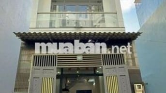 CHO THUÊ NHÀ HẺM VIP TÔ HIỆU 4 x 16 M đúc 1 Trệt, 3 LẦU : 5 Pn , 4 Wc 