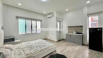 🏡STUDIO BAN CÔNG FULL NỘI THẤT SIÊU RỘNG CÓ THANG MÁY NGAY Q3
