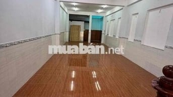 cho thuê nhà h8m khu bàu cát tân bình. DT: 4m7 x 20m 3 tầng giá 26tr